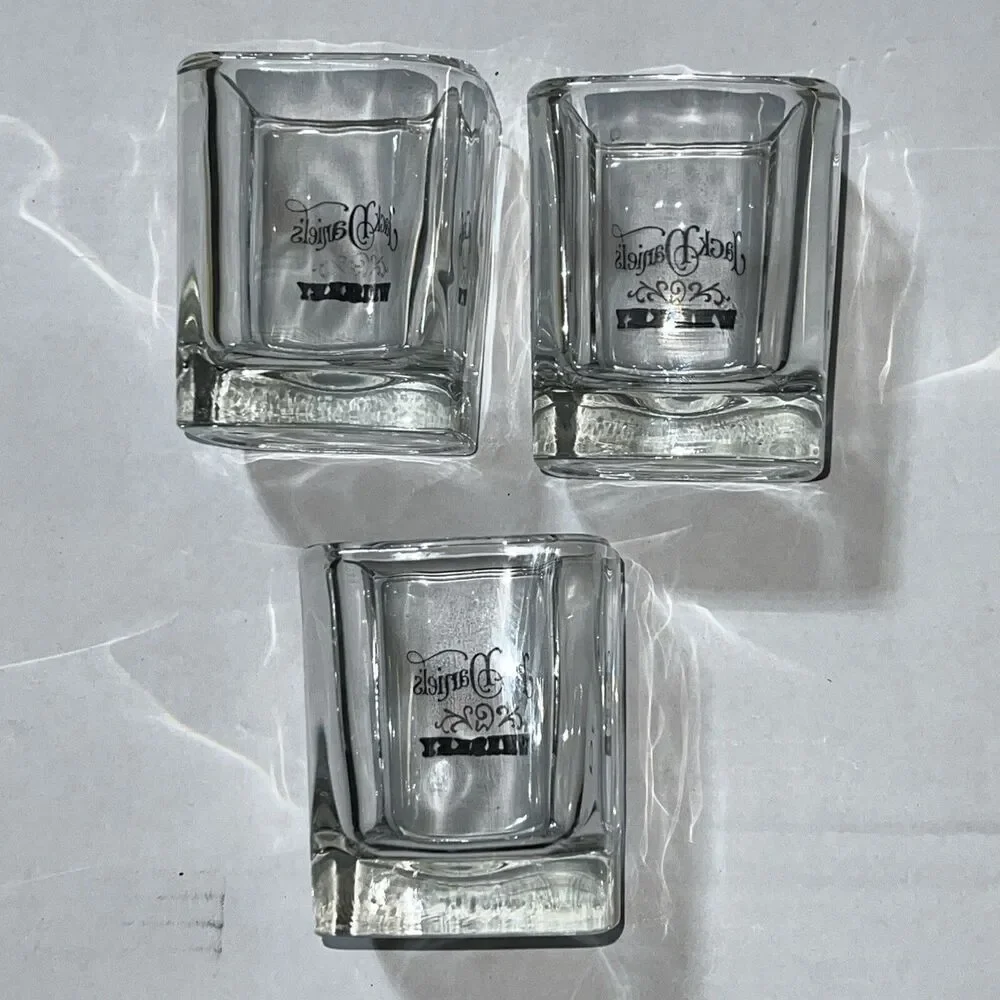 Jack Daniels Whiskey Square Rocks Glasses Black & Gold Graphics Set of 3 New